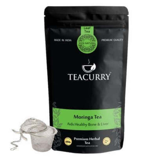 Moringa leaf tea pouch with frother